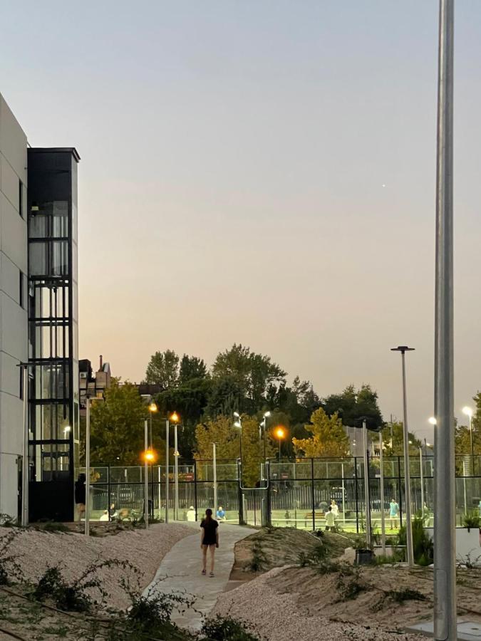 Stephouse Pozuelo Europa Hotel โปซูเอโล เด อาลาร์กอน ภายนอก รูปภาพ