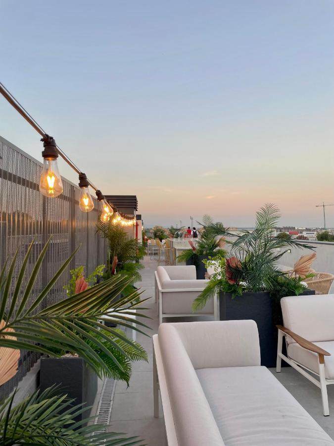 Stephouse Pozuelo Europa Hotel โปซูเอโล เด อาลาร์กอน ภายนอก รูปภาพ